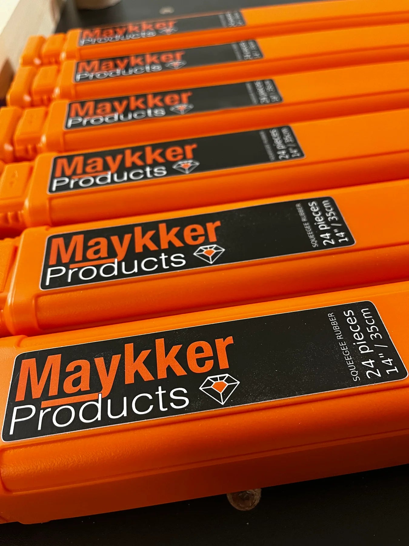 MAYKKER SOFT gummi 24 stk. i HDPE beholder