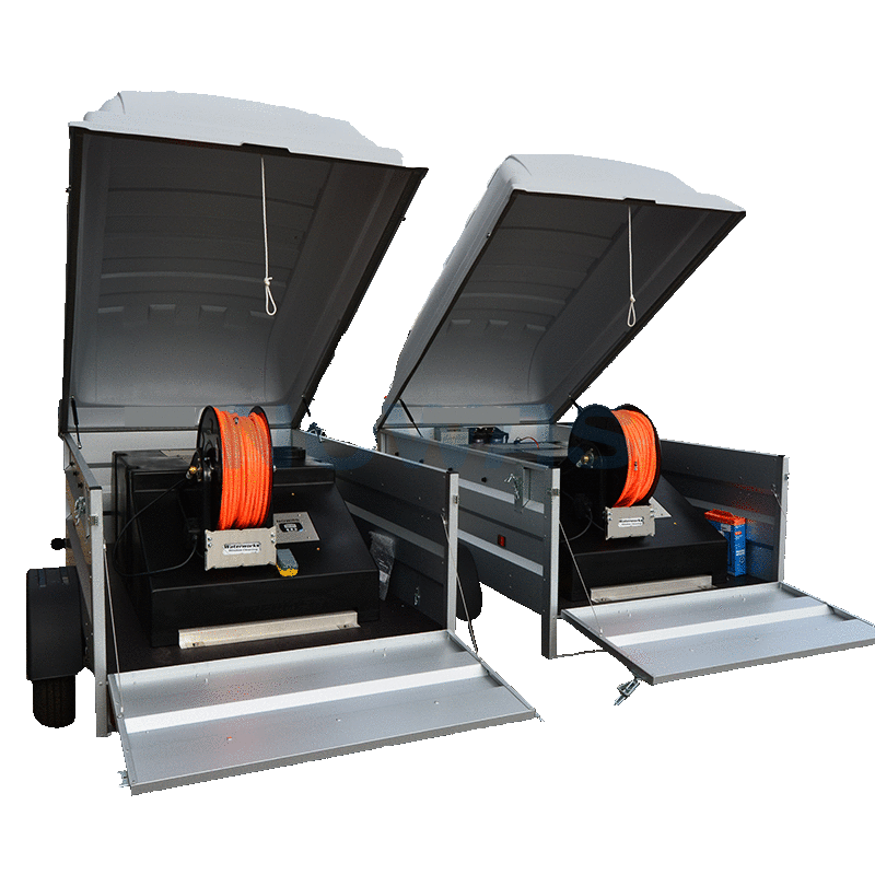 Rentvandanlæg i trailer til vinduespudsning