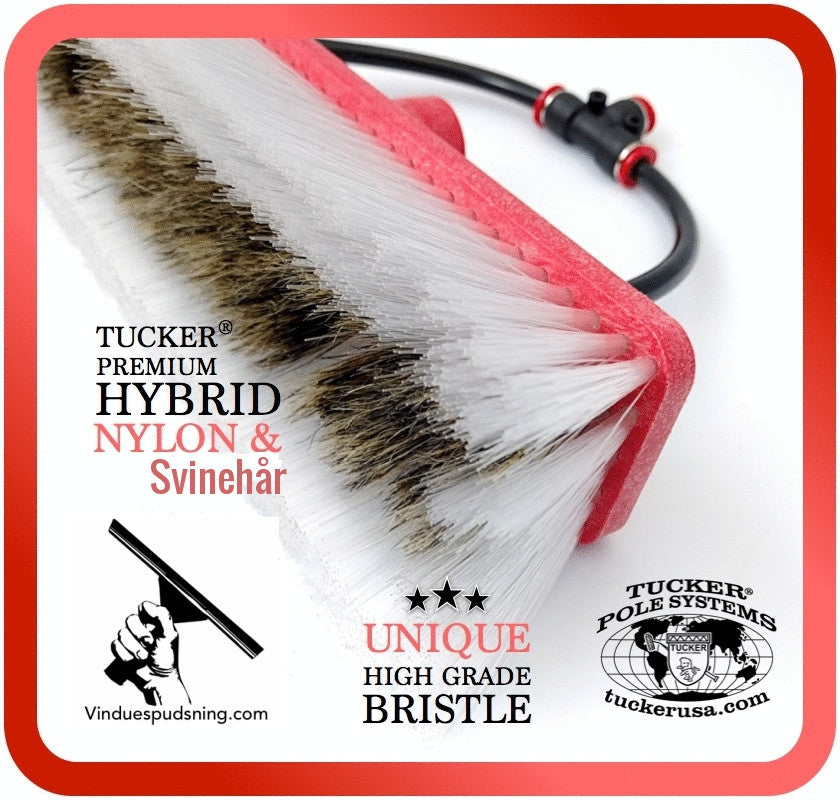 Tucker hvid blød DuPont hybrid svinehår nylon vandbørste. Tucker Pole Systems hvid DuPont nylon svinehår vandbørste Det var Tucker Manufacturing.co der startede vask af vinduer for over 60 år siden. 60 års erfaring.