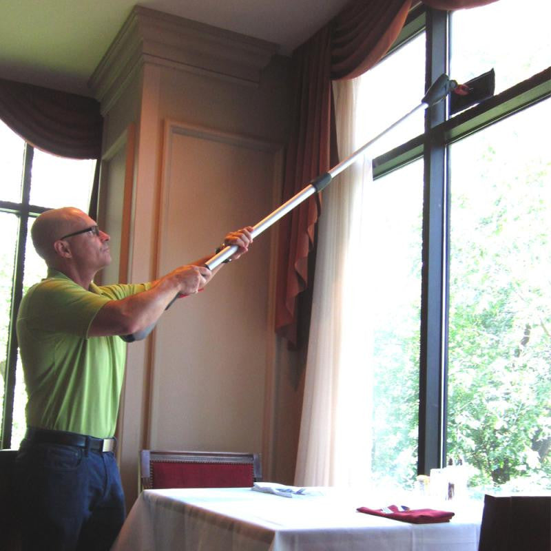 IPC Pulex Cleano 310 Indendørs vinduespudsning vinduespolering ultrarent vands vinduespudsning rengøringssystem. Reducerer arbejdstiden med vinduespudsning