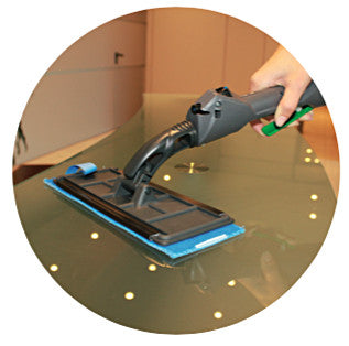 IPC Pulex Cleano 30 indendørs ultrarent vands rengøringssystem. Cleano 30 repræsentere en virkelige revolution i manuel rengøring og vinduespudsning vinduespolering